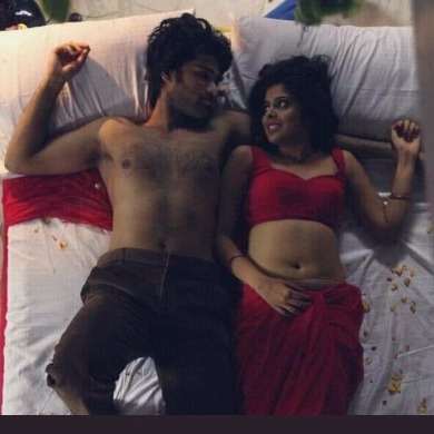 Aunty bhabhi girl's whatsapp me 6394793023