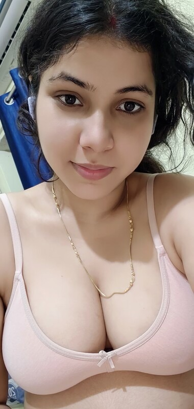 Call girl provide sex service available 