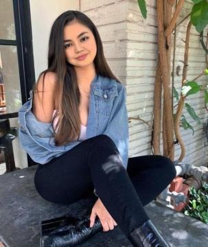 9289325524- Greater Noida: enjoy call girls knowledge...