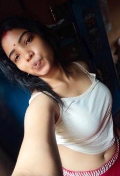 Hot Tamil village girl video call service 