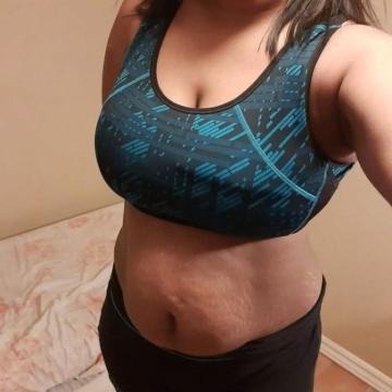 Open body showing WhatsApp video chat 