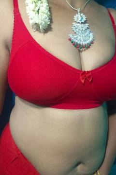 Online live video nude chat 