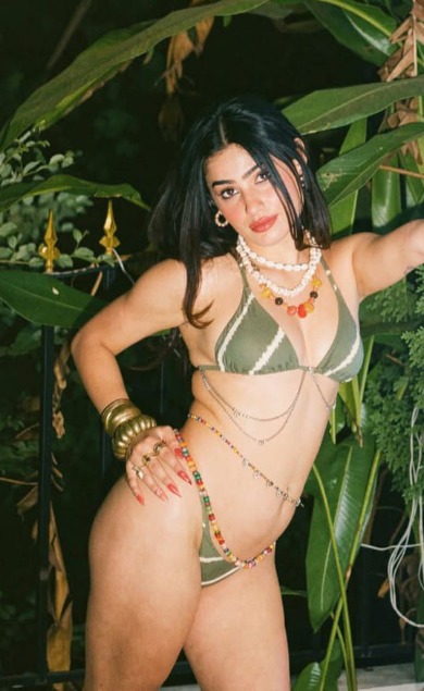 URGENT NEED FRESHER AND EXPERIENCE PLAY BOYS GOOD INCOME HURRY UP GUYS
